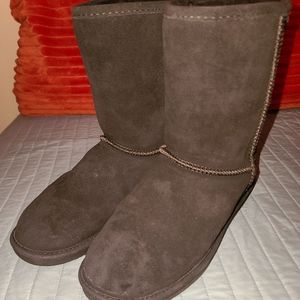 Bearpaw Boots
